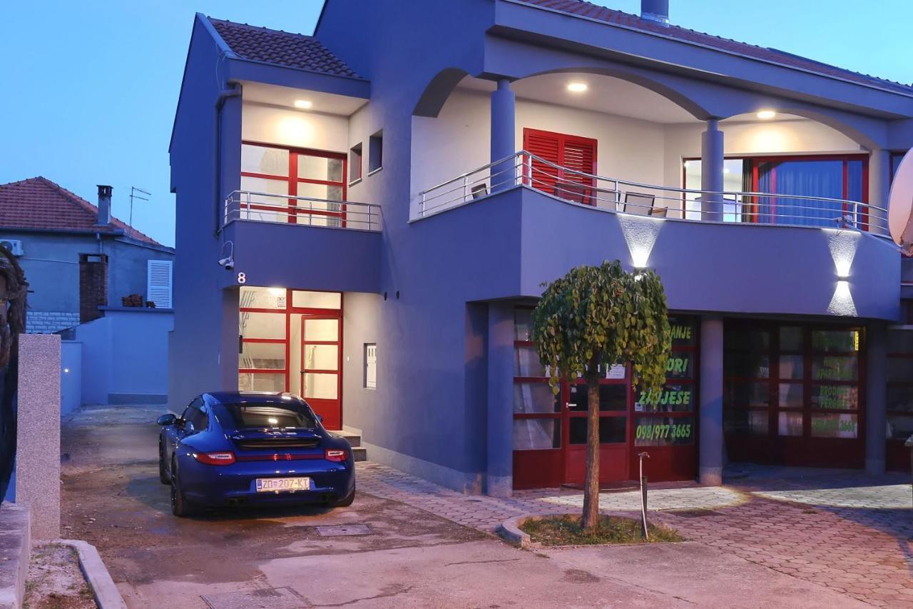 Luxury House Apartment *